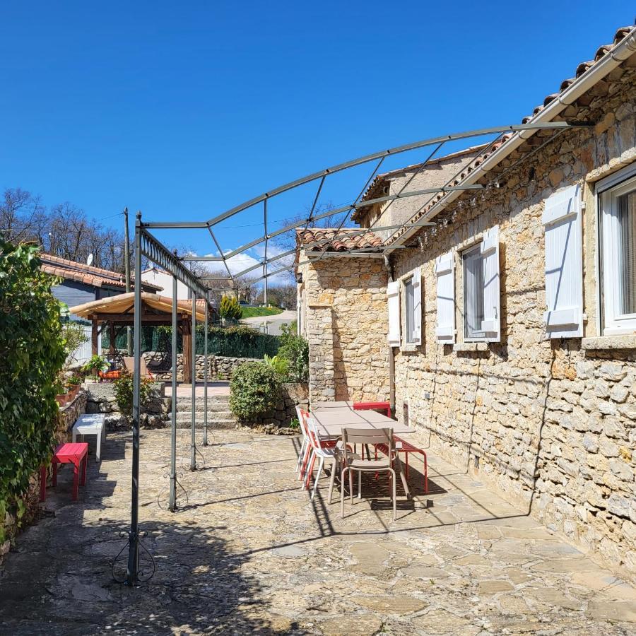 Les Pierres De Cezaire Saint-Cézaire-sur-Siagne Exterior foto
